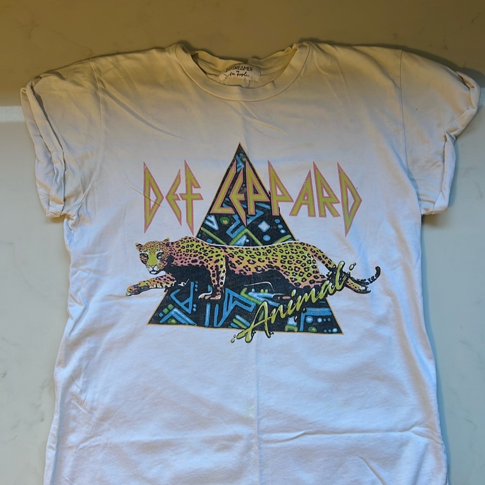 Free People/Daydreamer Def Leppard tee